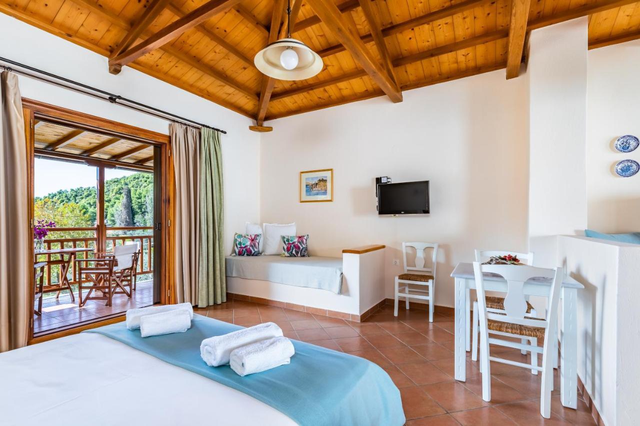 Althea Accommodation Agnóndasz Kültér fotó