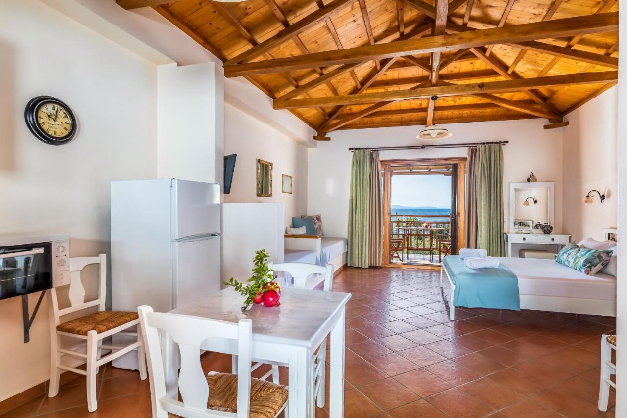 Althea Accommodation Agnóndasz Kültér fotó